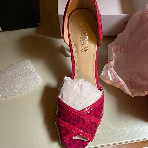 Andrew Stevens fuchsia leopard heels - Picture 2 of 5